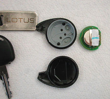 internals of key fob